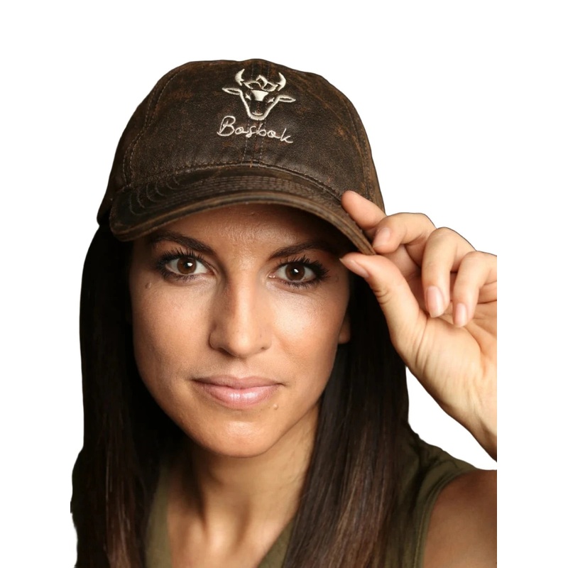 OILSKIN BROWN CAP CREAM LOGO BOSBOK