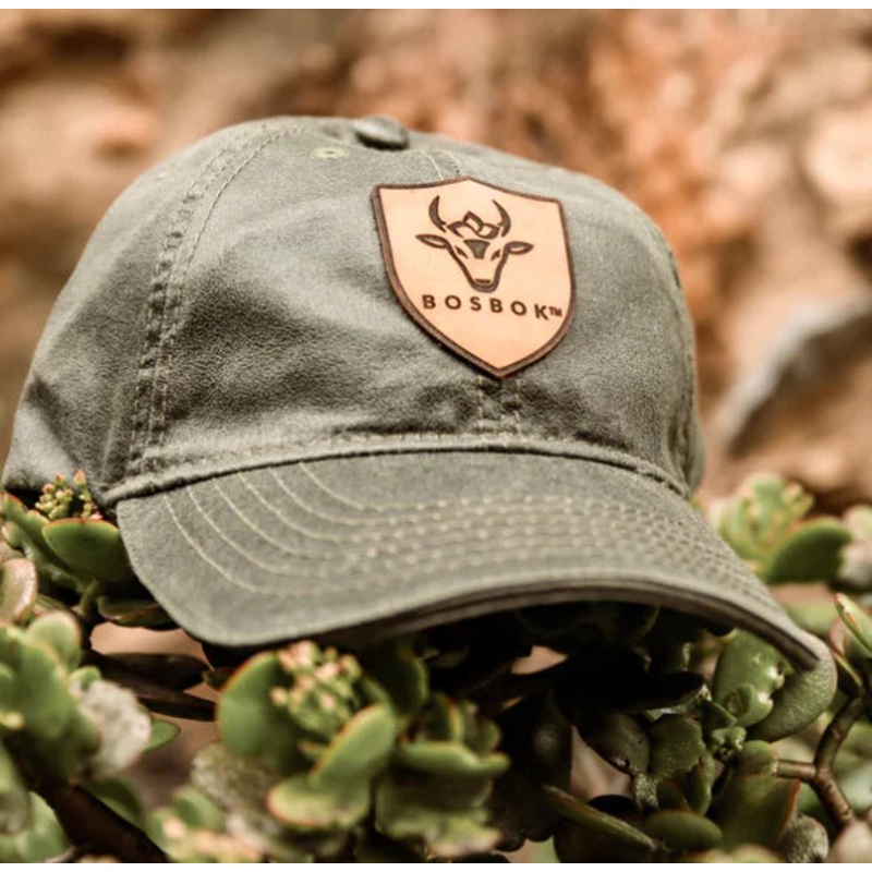 OLIVE OILSKIN CAP LEATHER PATCH BOSBOK