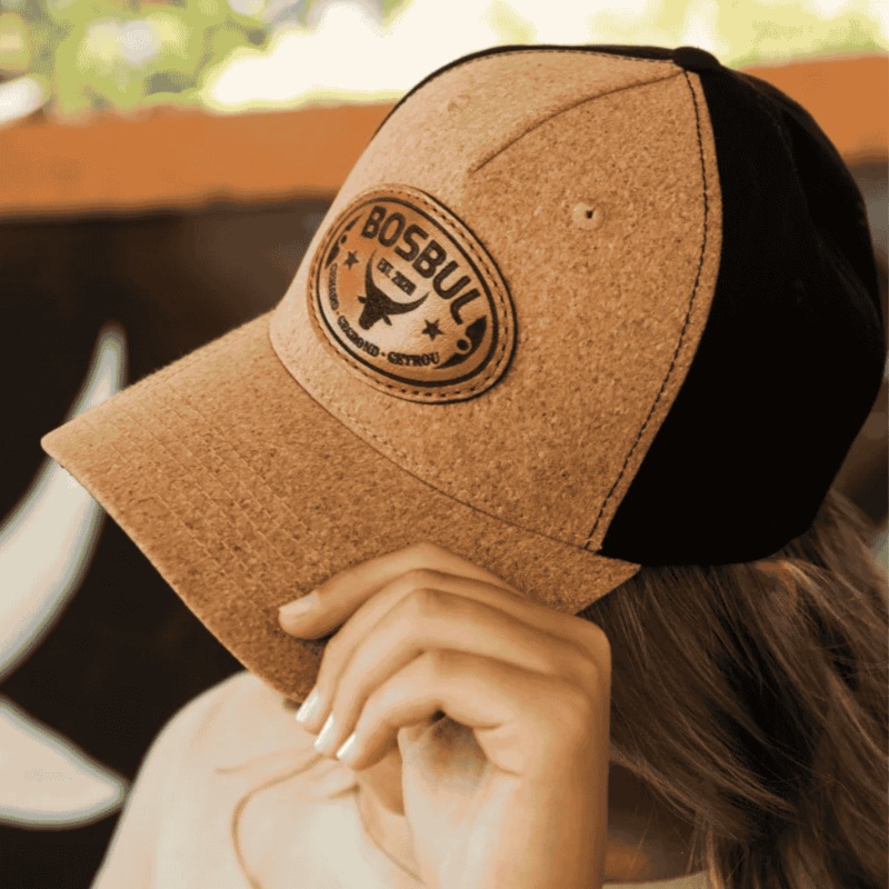 BOSBUL CORK CAP BLACK WITH LEATHER PATCH